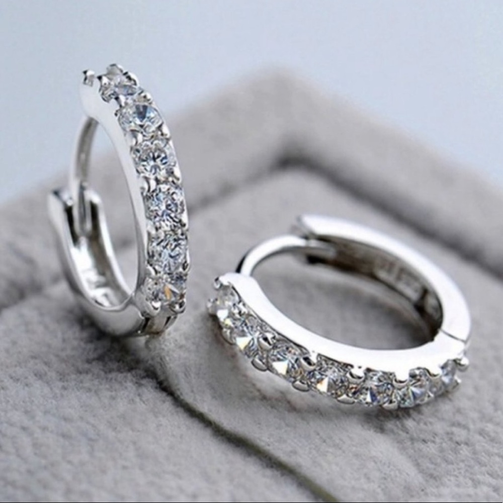 NEW 925 STERLING SILVER DIAMOND HOOP EARRINGS